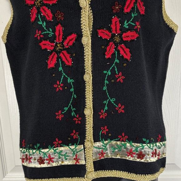 Segue Noel Festive Black Knit Vest with Red Floral Design Size Medium - Picture 3 of 12